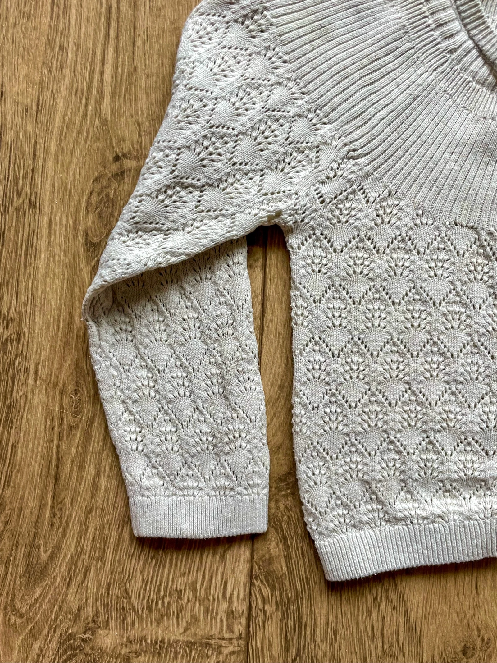 IKKS zip-up vest size 24 months/2 years – photo 2